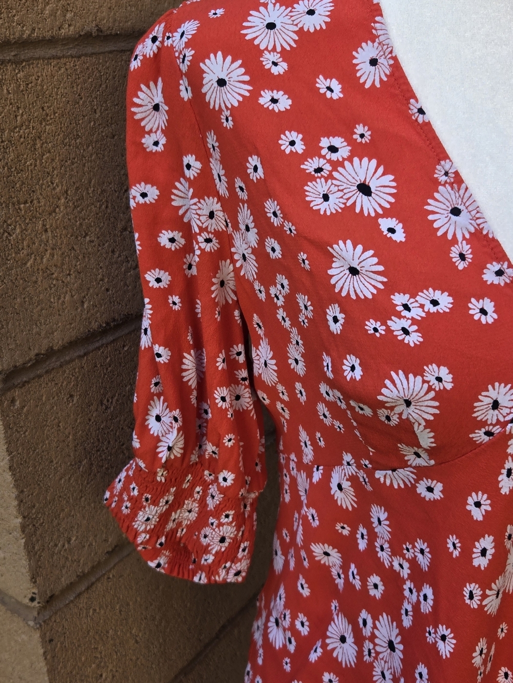Rixo For Target Orange Floral V-Neck Puff Sleeve Dress - Picture 3 of 8